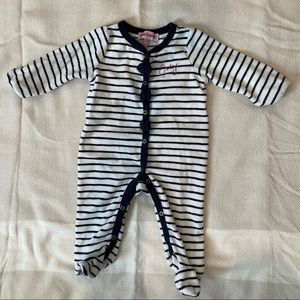 Juicy Couture faux velvet sleeper, size 3-6 months EUC